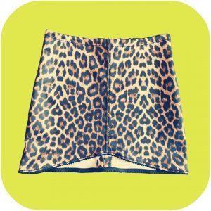falda de neopreno estampado de leopardo